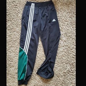 Joggers/warm up